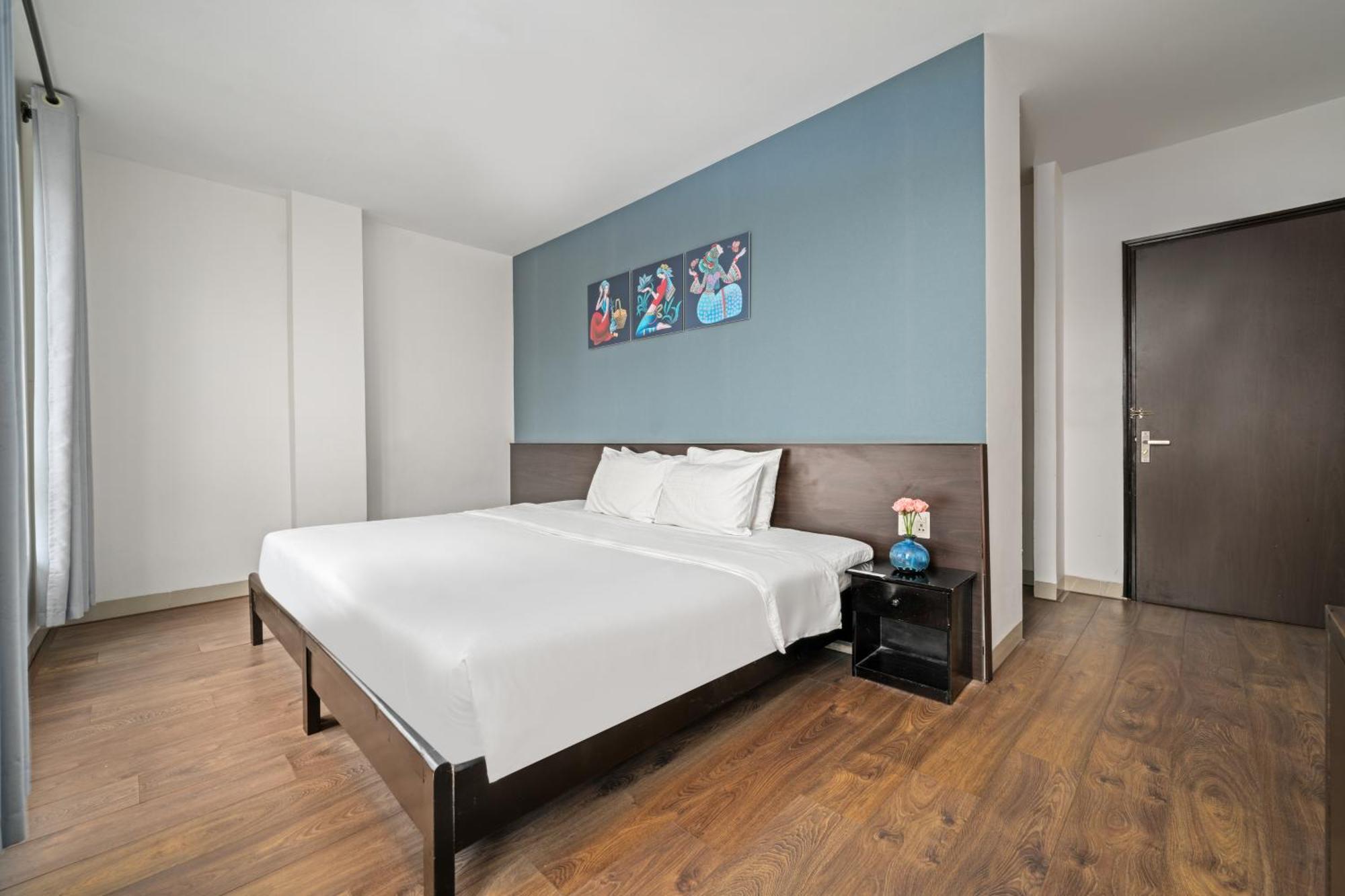 Gold Time Hotel Дананг Екстериор снимка