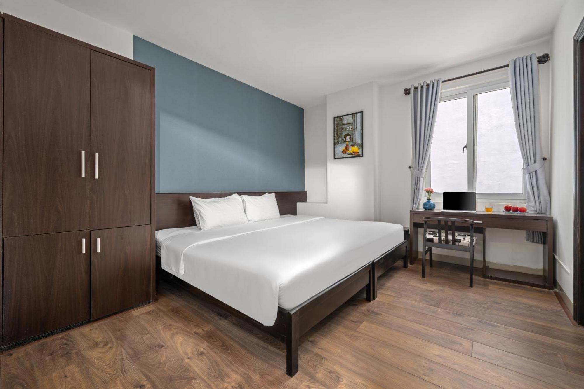 Gold Time Hotel Дананг Екстериор снимка