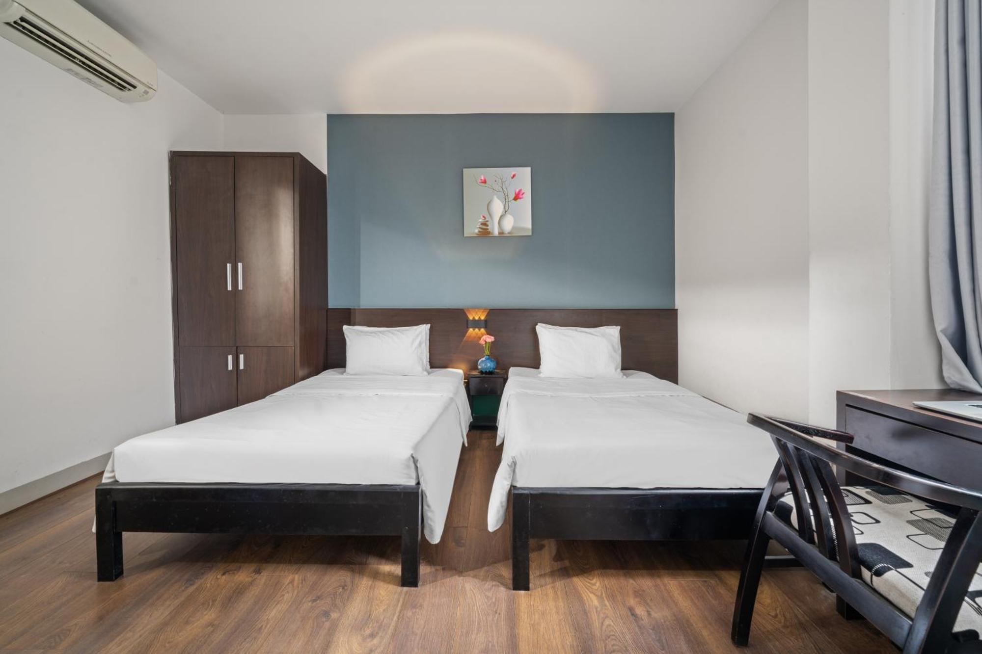 Gold Time Hotel Дананг Екстериор снимка